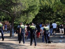 Batalla campal entre policías e inmigrantes en la Casa de Campo