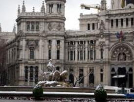 IU habla de 'descontrol total' en el pago de facturas municipales