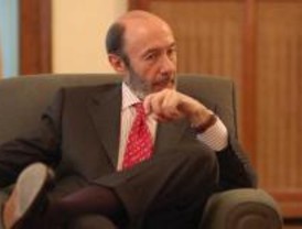 Rubalcaba afirma que los detenidos de Pozuelo deberían correr con los gastos
