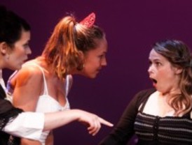 Crítica teatral.- Le llaman copla: dramas cotidianos