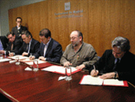 Los funcionarios firman la paz con la Comunidad de Madrid