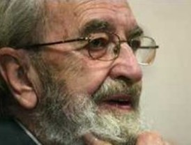 Homenaje a Ángel González en 'Los Lunes Literarios'