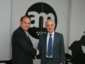 Acuerdo de Avalmadrid y Caja Sol para facilitar la financiación de las pymes madrileñas