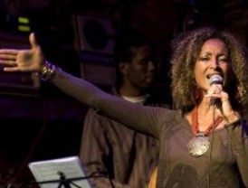 El mestizaje del jazz con Doris Cale
