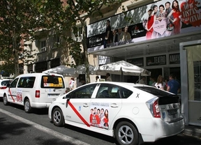 El teatro Amaya, primer anunciante en el taxi