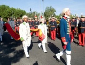 Pozuelo homenajea a la bandera de España
