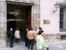 La capital abre 12 oficinas para ayudar a los madrileños con la declaración de la renta