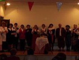 El grupo de teatro de mayores de Pozuelo actúa en Aravaca