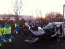 Mueren dos conductores tras un choque frontal en la A-5 a la altura de Mostoles