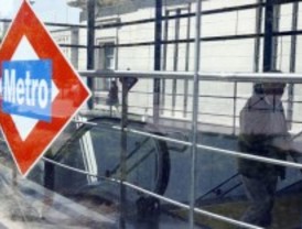 Metro refuerza el servicio en Navidad