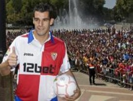 Negredo seguirá de blanco pero en el Sevilla