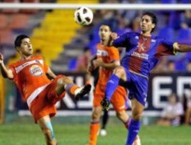 El Getafe vence en la presentación del Levante