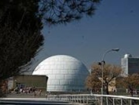 El eclipse de Luna de este jueves podrá verse desde el Planetario