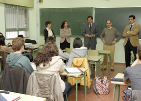 El alcalde visitó hace unos meses el aula de Bachillerato de Excelencia