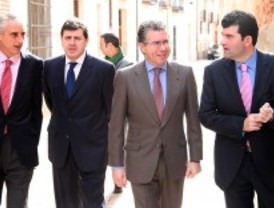 Granados compara al Gobierno con HB por no condenar la muerte de un prisionero cubano