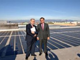 El centro comercial Equinoccio estrena planta solar fotovoltáica