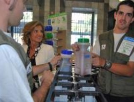 Madrid acerca el reciclaje de aceite a 800 empleados municipales