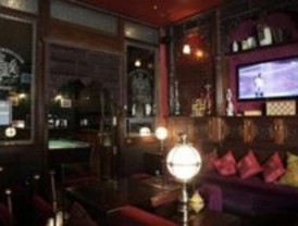 Abre en Tetuán el primer club de fumadores de Madrid
