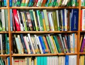 Lucas propone más ayudas para libros de texto