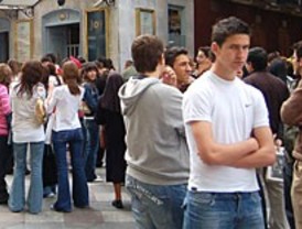 Los jóvenes pierden subvenciones por los recortes en los presupuestos