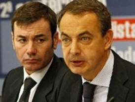 Zapatero respalda a Tomás Gómez y recomienda a Gallardón que reduzca sus gastos