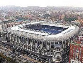 Dos mil personas velan por la seguridad durante el Madrid-Atleti