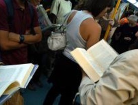 Un madrileño gana el Premio del Tren 'Antonio Machado' de Renfe