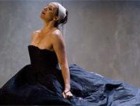 La marquesa de Merteuil, el vizconde de Valmont y Barroco, en el Centro Cultural de la Villa