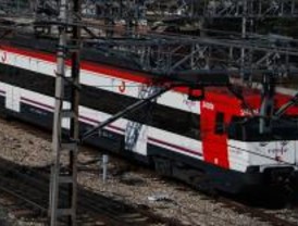 Renfe premia el relato de tres viajeros