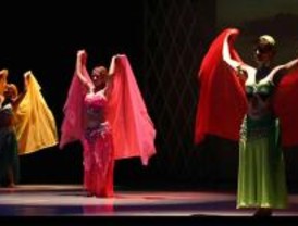 Danza del vientre y bailes latinos para los jóvenes de Alcorcón