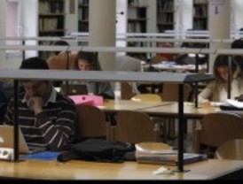 Doce bibliotecas amplían su horario por los exámenes de septiembre