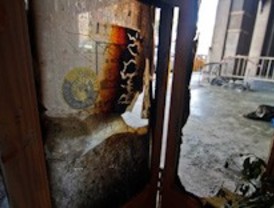 Queman la fachada de la librería Antonio Machado del Círculo de Bellas Artes