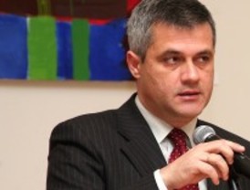 David Lucas recibe el apoyo de Tomás Gómez