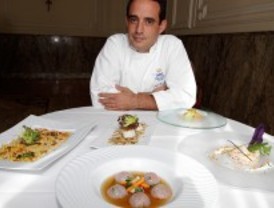 Despliegue de platos de marisco en el Hotel Ritz