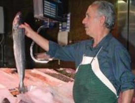 Pimientos, aceite girasol y merluza, los alimentos que más se abarataron en 2009