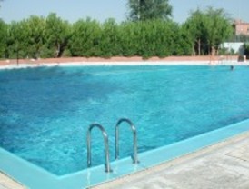 Las piscinas municipales de Parla abren al público este sábado