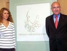 La escritora María Menéndez-Ponte, Premio Cervantes Chico 2007