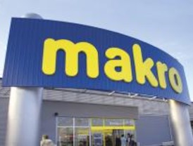 El 80% de los trabajadores de Makro se concentran contra los despidos