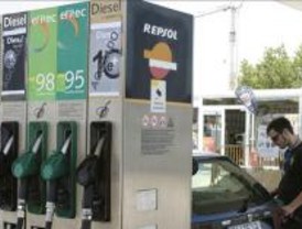 El litro de gasolina y el de gasóleo vuelven a subir hasta 1,07 y 0,95 euros