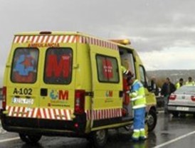 Fallece un vecino de Madrid de 60 años tras el choque de dos vehículos en Guadalajara