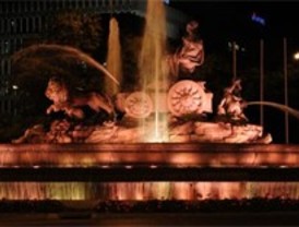 Críticas a la visita del Papa como atracción turística