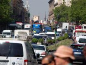 Los atascos cuestan mil millones de euros