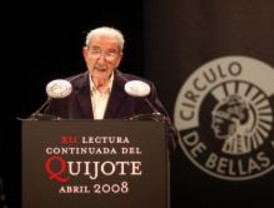 El Premio Cervantes Juan Gelman inició la lectura del Quijote