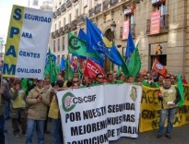 Encierro de los agentes de movilidad en dependencias municipales