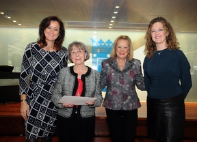 Los mayores de Vicálvaro ganan el concurso de belenes municipal