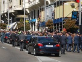 El Ayuntamiento cree que 44 coches oficiales es un número 'proporcionado'