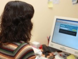 Ocho de cada 10 'twitteros' usan la red por trabajo