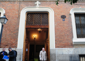 La Comunidad retira la renta mínima a más de 3.600 personas