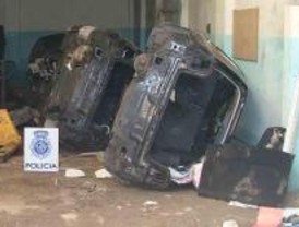 Detenido un grupo que robaba y desmantelaba vehículos para vender sus piezas