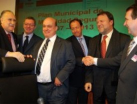 Gallardón pide más competencias en Movilidad